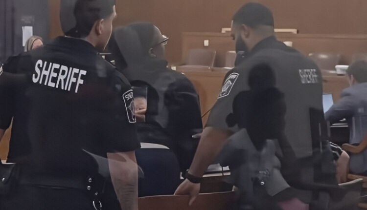 Judge yells ‘knock it off’ – Law&Crime Trials – YouTube