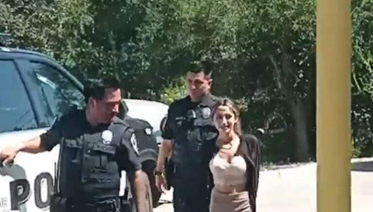 Caroline Peña Del Rio Murder: New Documents Detail Fatal Stabbing ...