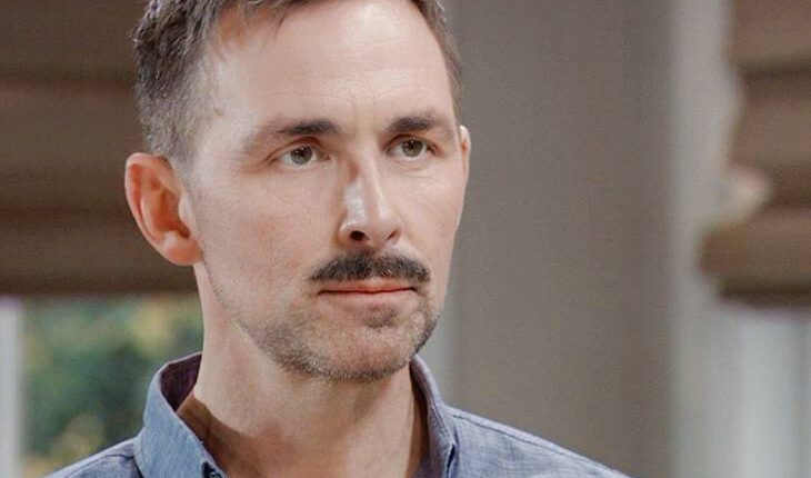 Valentin Cassadine (James Patrick Stuart)