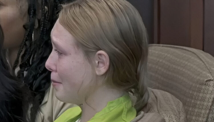 Sarah wept during her first court appearance – Via Law&Crime On The Case YouTube
