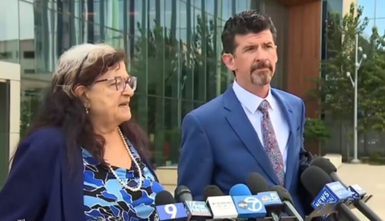 Defense unsuccessfully petitioned for a hospital stay – Sirius XM – YouTube